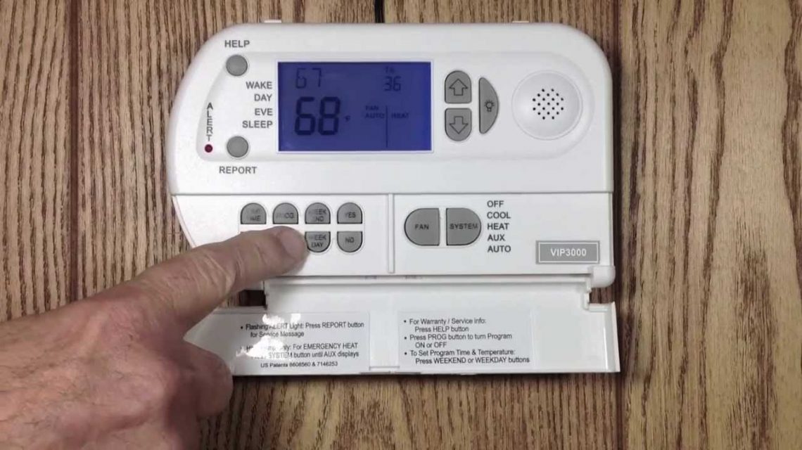 Best Thermostats for the Elderly and Visually Impaired in 2022 Cozy