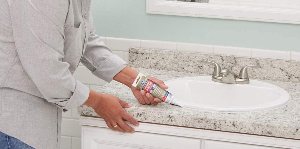 Best Shower Caulk to Prevent Mildew